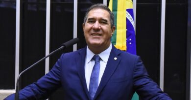 Deputado Luiz Gastão aprova  na Câmara Federal projeto que revoga portaria do Ministério do Trabalho que prejudicava pequenos empresários